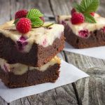 brownie-con-cheesecake-de-frambuesa