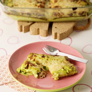 canelones-de-atun-fresco-con-salsa-blanca-de-zapallito