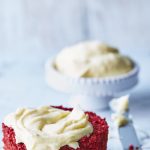 cobertura-de-chocolate-blanco-y-queso
