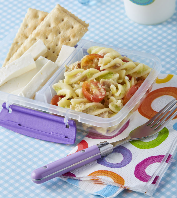 ensalada-de-pasta-con-aderezo-de-palta