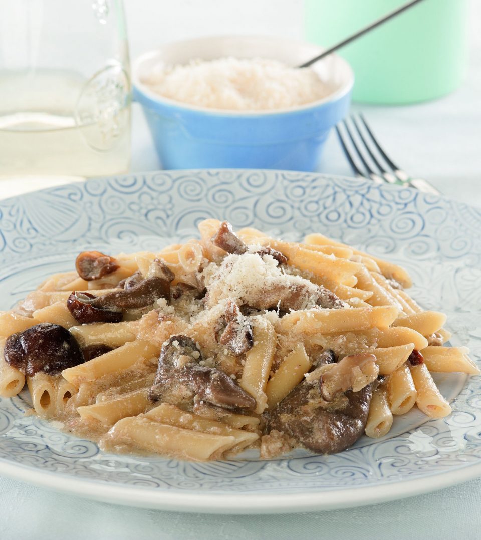 macarrones-con-salsa-de-champiñones