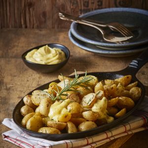 Papas con mayonesa de limon y romero