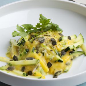 Ensalada de zucchini y mango