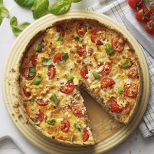 TARTA DE POLLO, TOMATES SECOS Y ALBAHACA