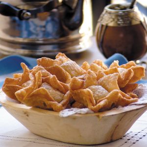 pastelitos-de-mayo