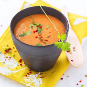 gazpacho con curcuma