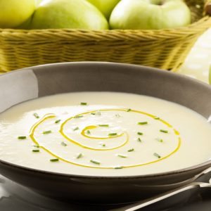 sopa fria de manzana y puerro