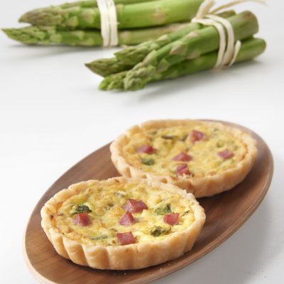 Tarteletas de Jamon Cocido y esparragos